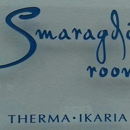 Smaragdi Studios And Rooms Ágios Kírykos Εξωτερικό φωτογραφία